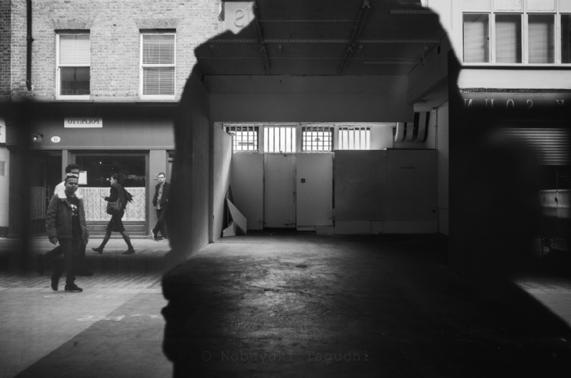 The empty shop at Berwick Street in London - Street Photography 2015
