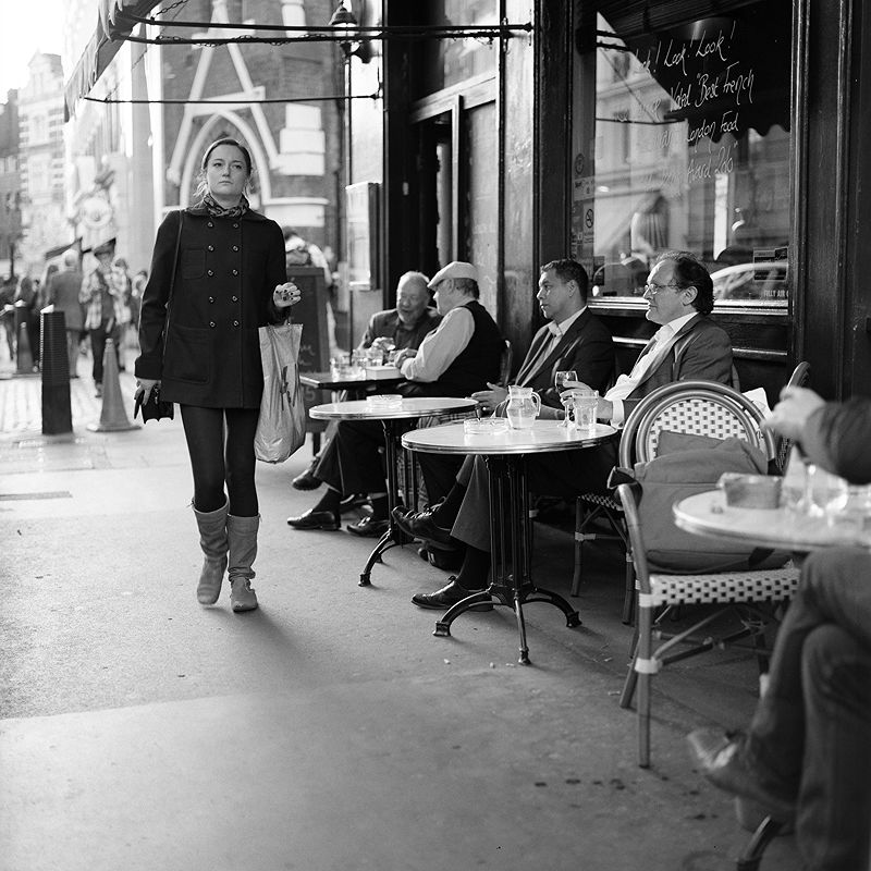 Black and White Film Street Photography | Photo:607