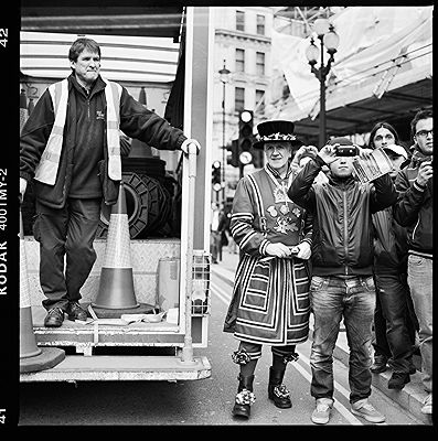 Revisiting London 2012 | Street Photographs I Did Not Choose | Photo:744