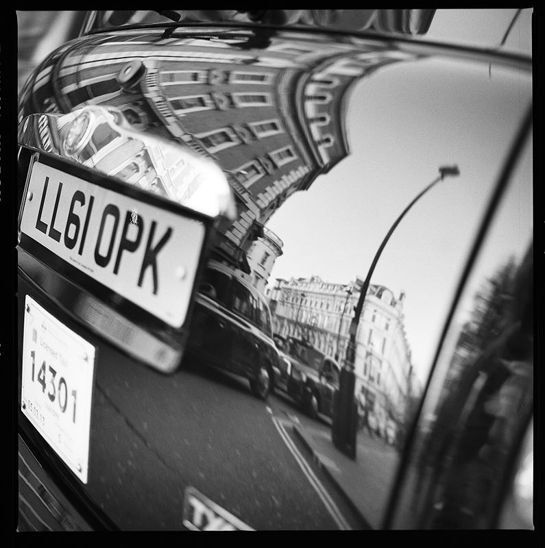 Revisiting London 2012 | Street Photographs I Did Not Choose | Photo:727